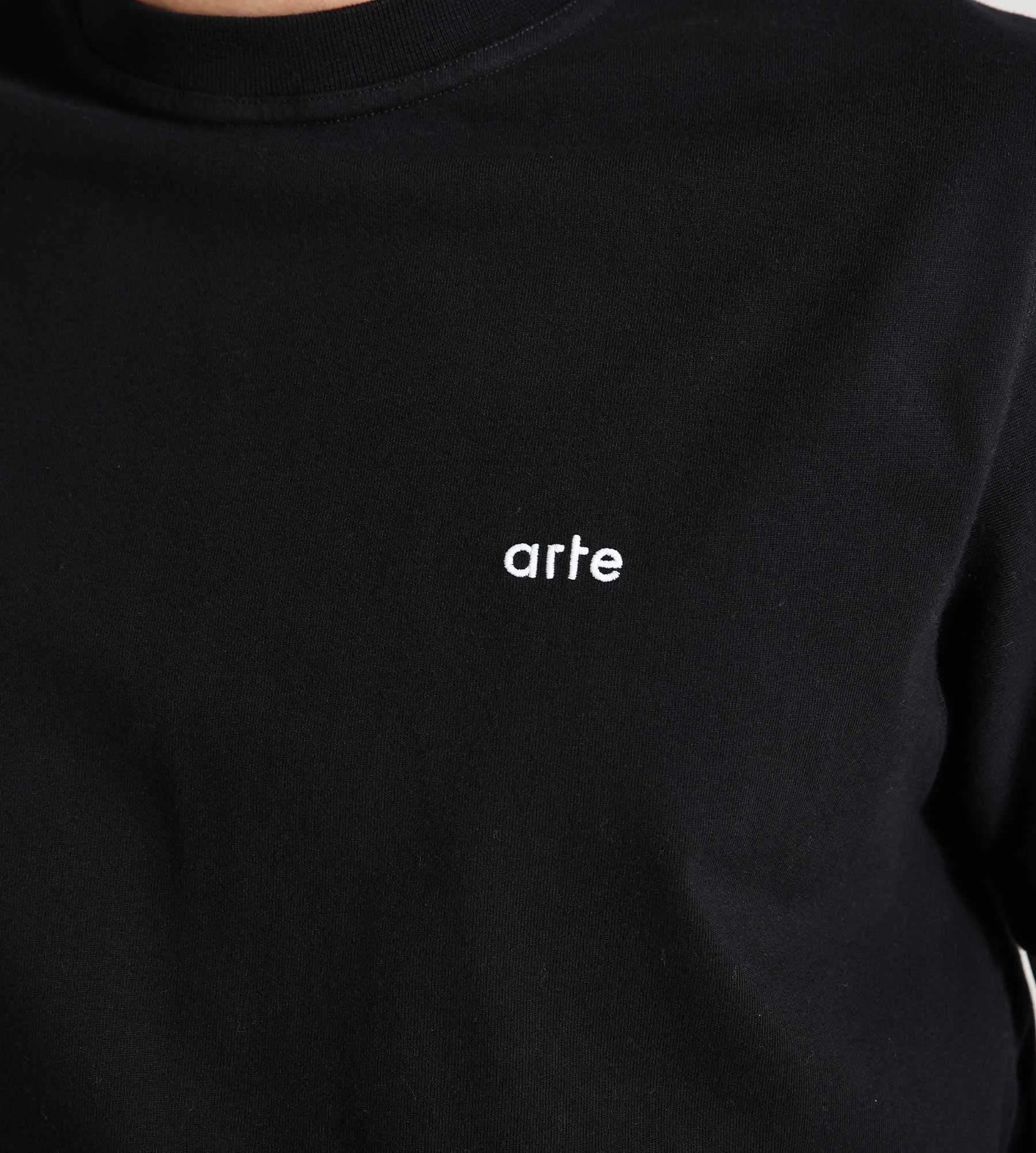 ARTE ANTWERP FLOWER POSTER TSHIRT NAVY