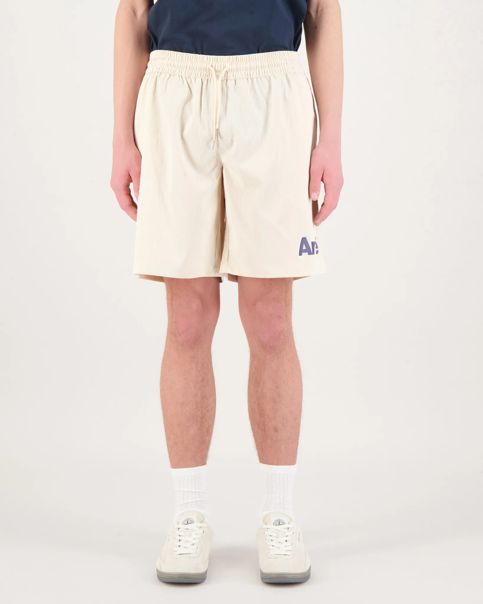 Arte Antwerp Samuel Logo Shorts Creme