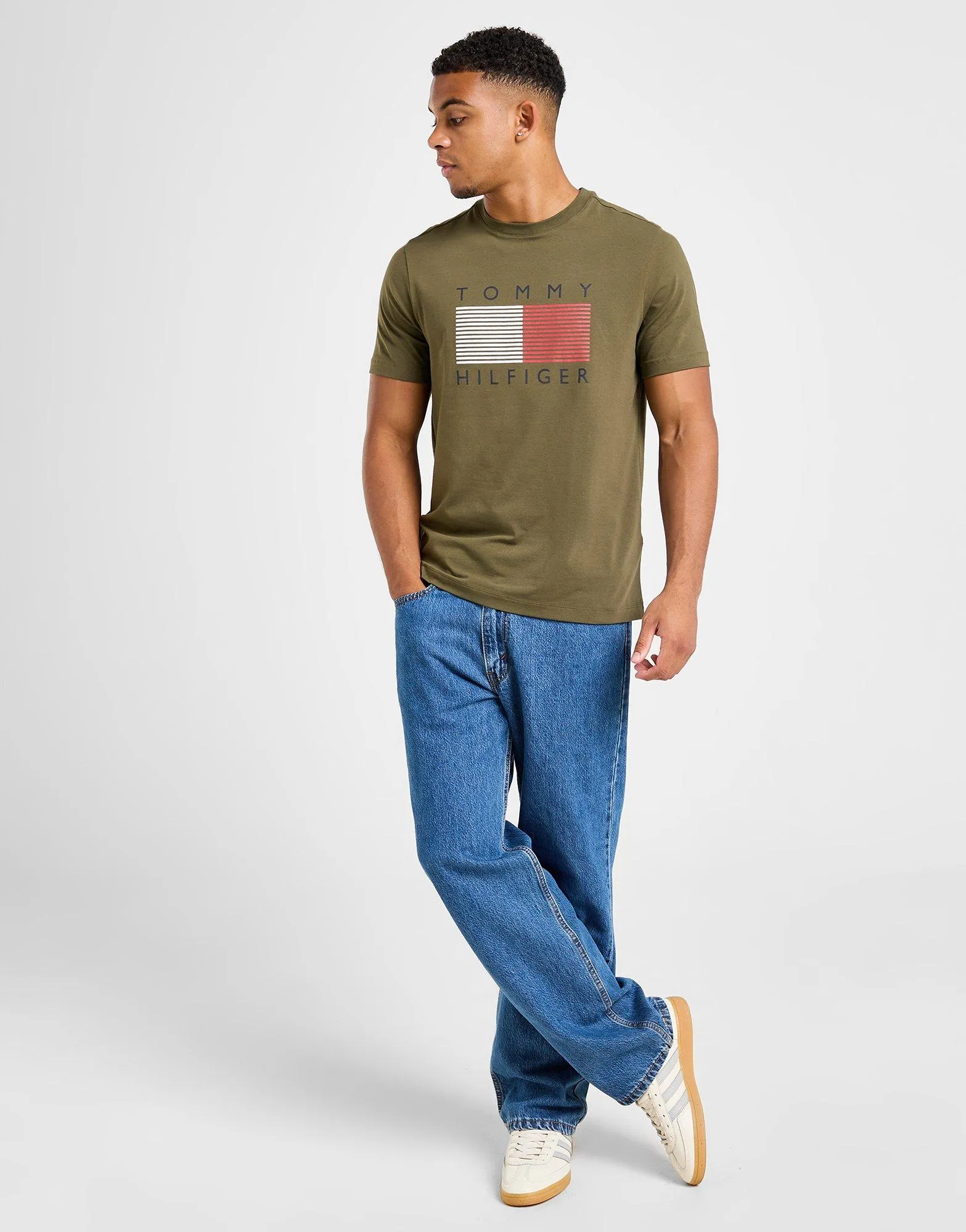 TOMMY HILFIGER STRIPE FLAG TSHIRT